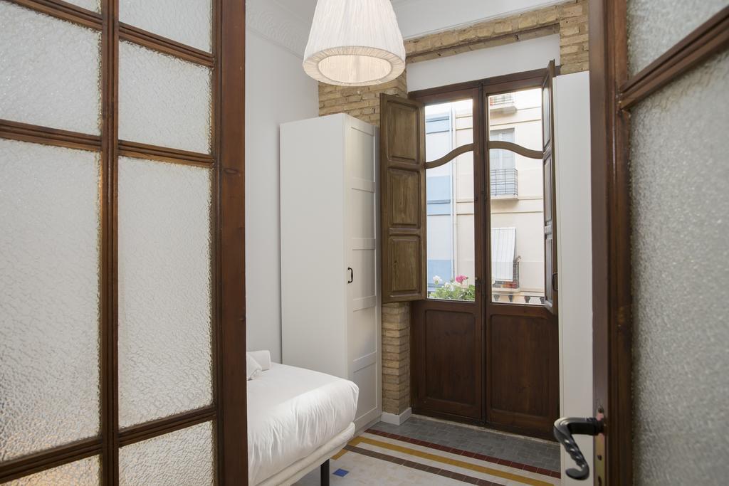 Apartments Carmen III Walencja Zewnętrze zdjęcie